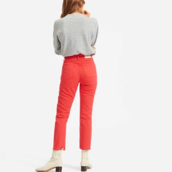 EVERLANE The Cropped Cheeky Jean In Red. 26" Inseam. Button Fly Size: 26 - Picture 2 of 9